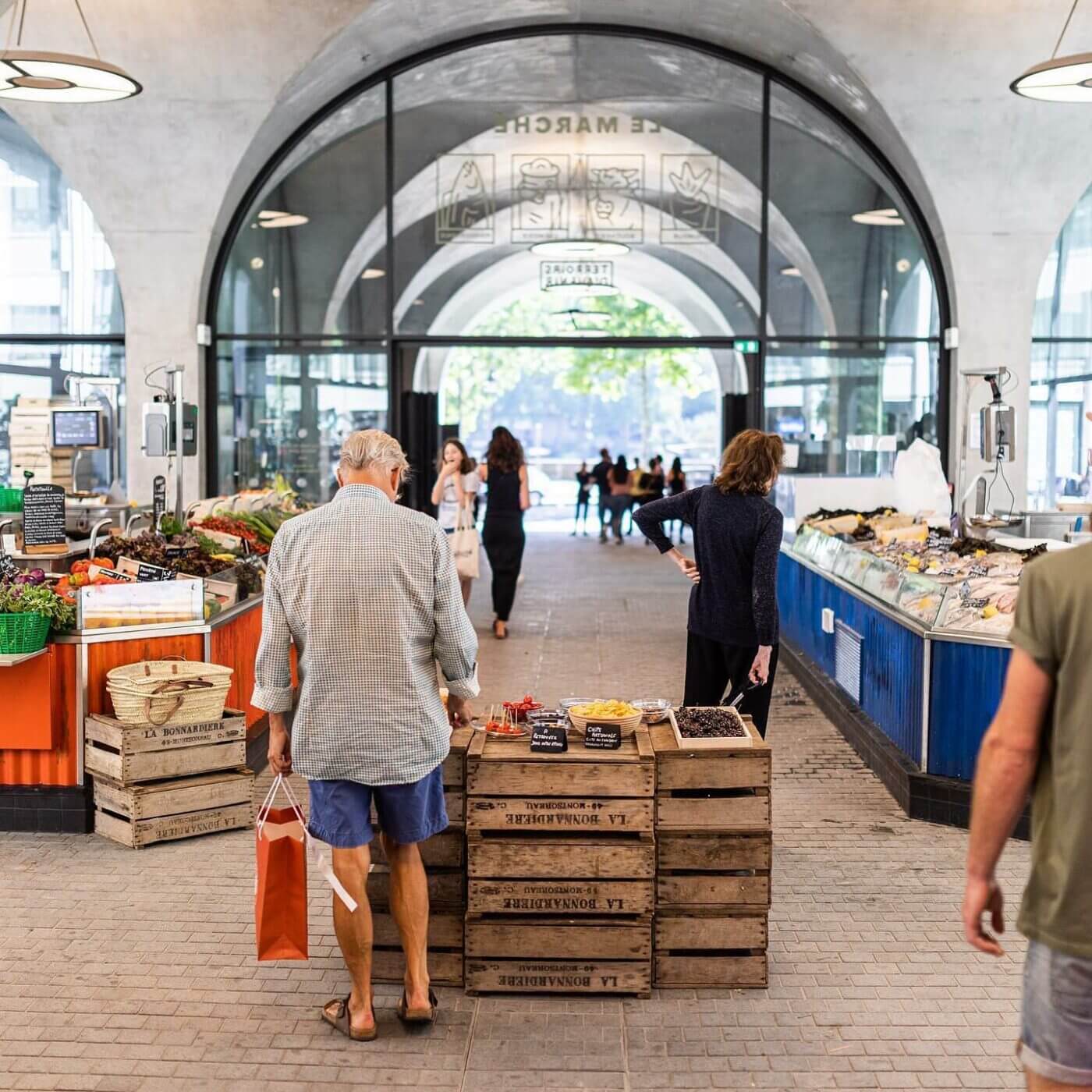 Interieur du marché de La Félicité à Sully Morland